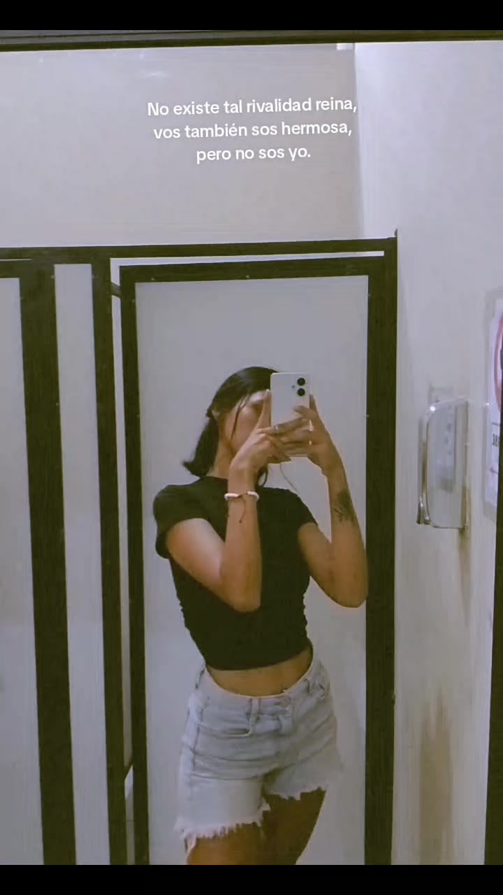 @𝓐𝓵𝓮🌸