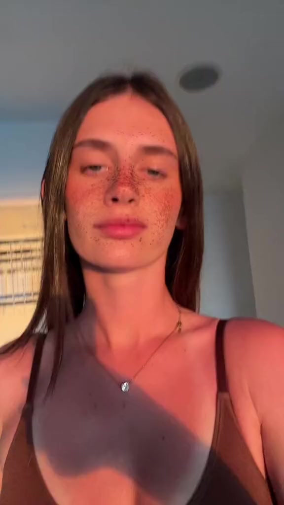 @ellaalcalay__