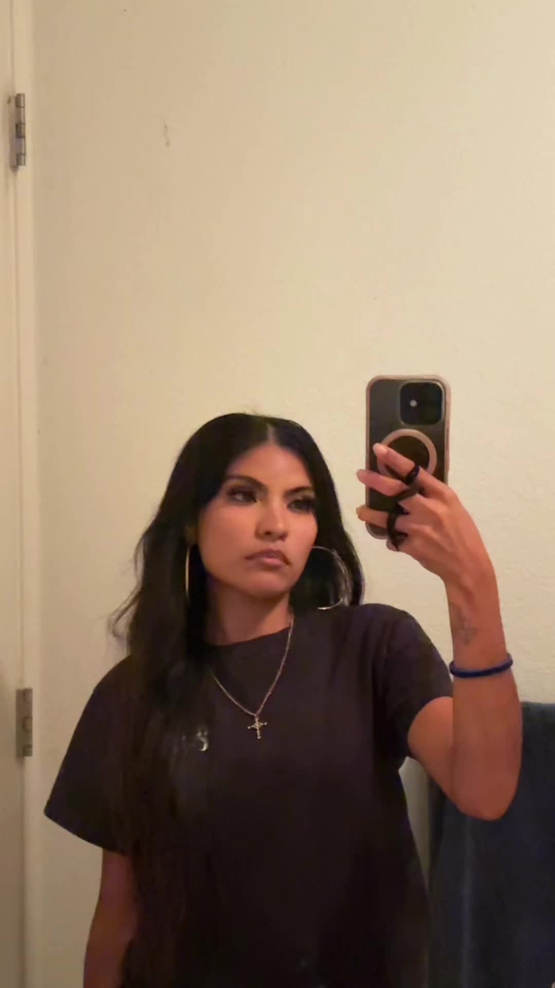 @𝔈𝔪𝔦𝔩𝔶💃🏽✍🏽
