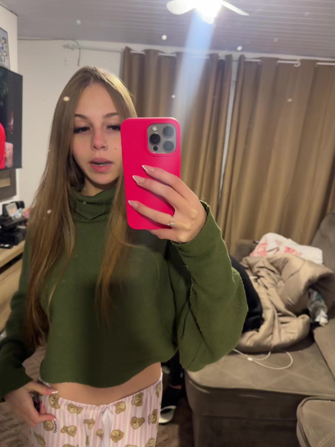 @🍁