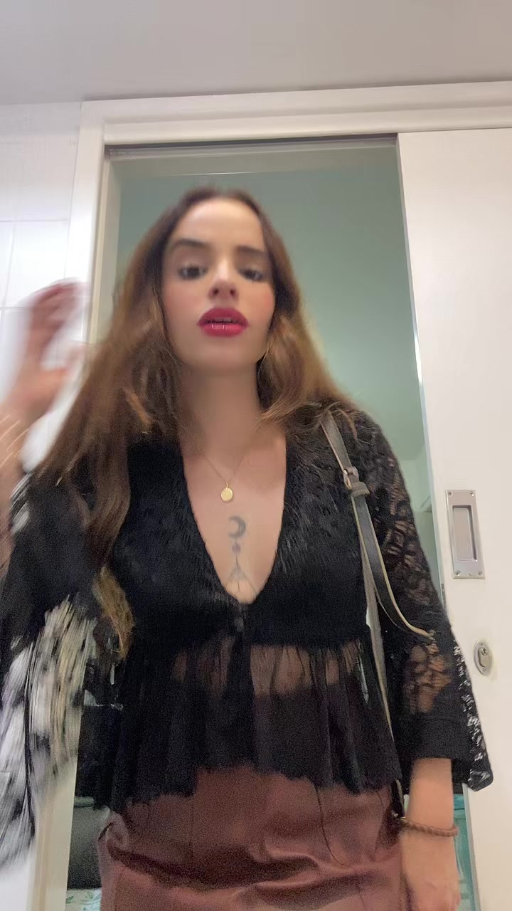 @Lavínia Cansanção