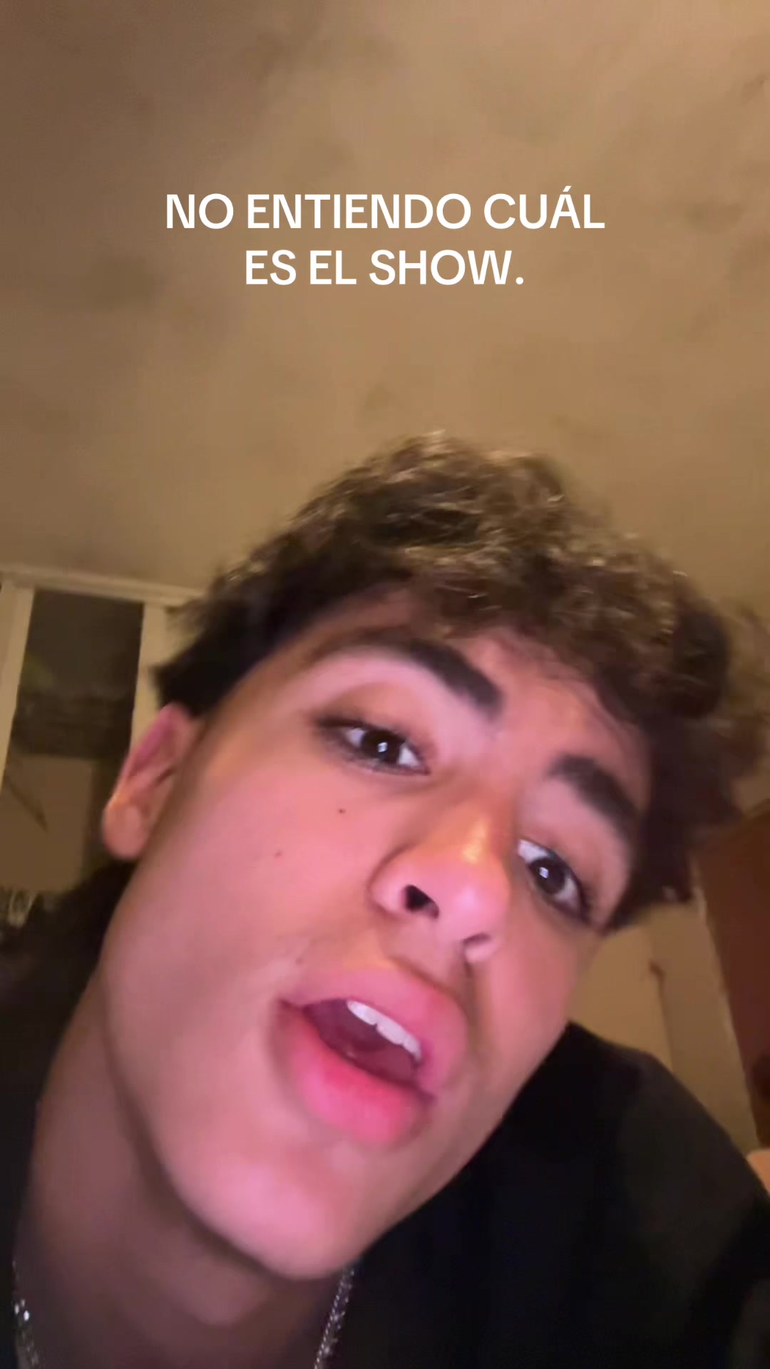 @VELEZZ