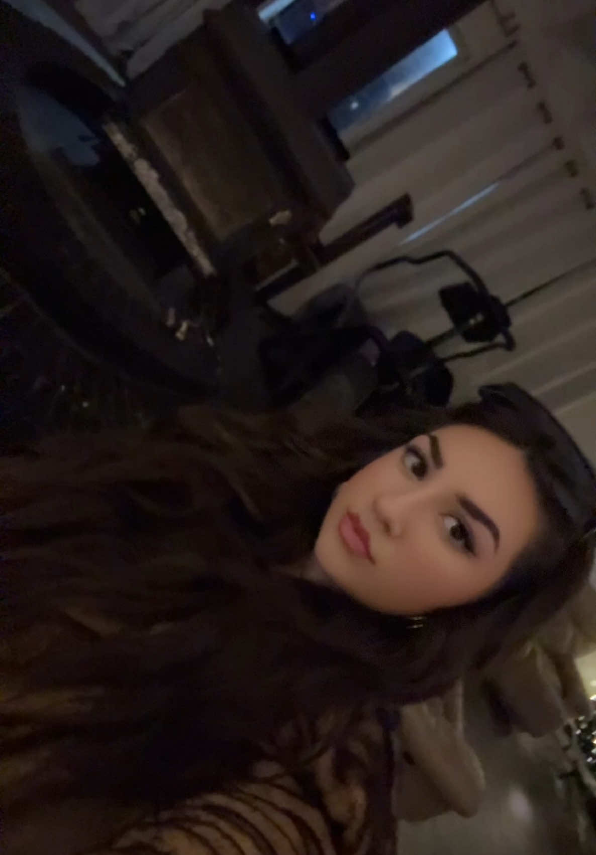 @AJ_linkowski