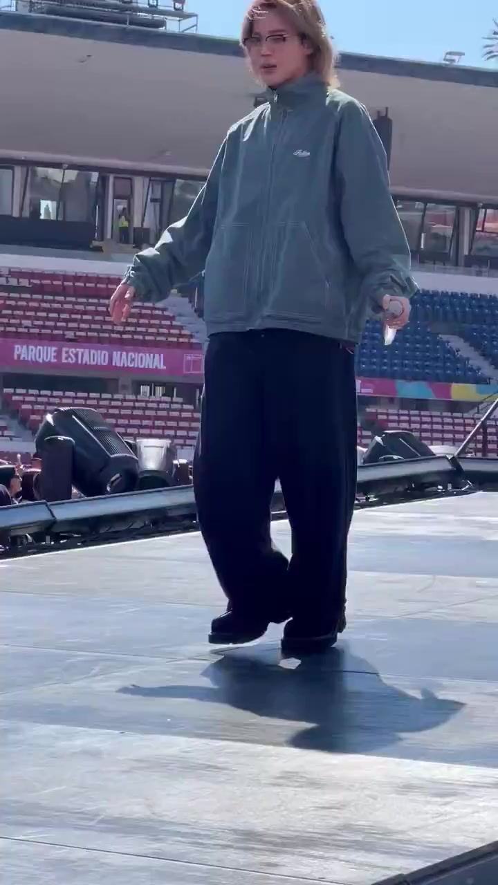 @켈리 크리스티나 💜