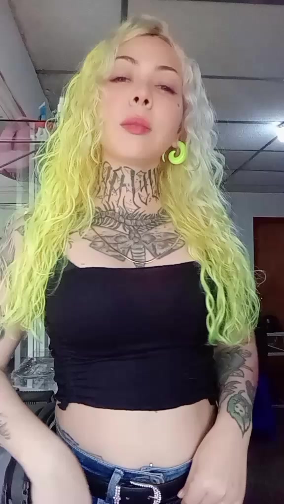 @BrujaOzkura666