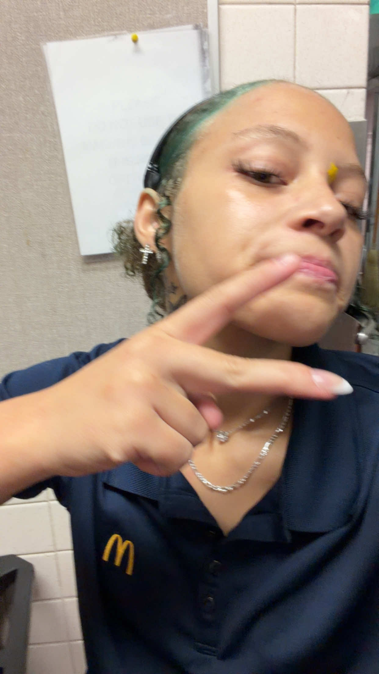 @6✨kissmyass✨7