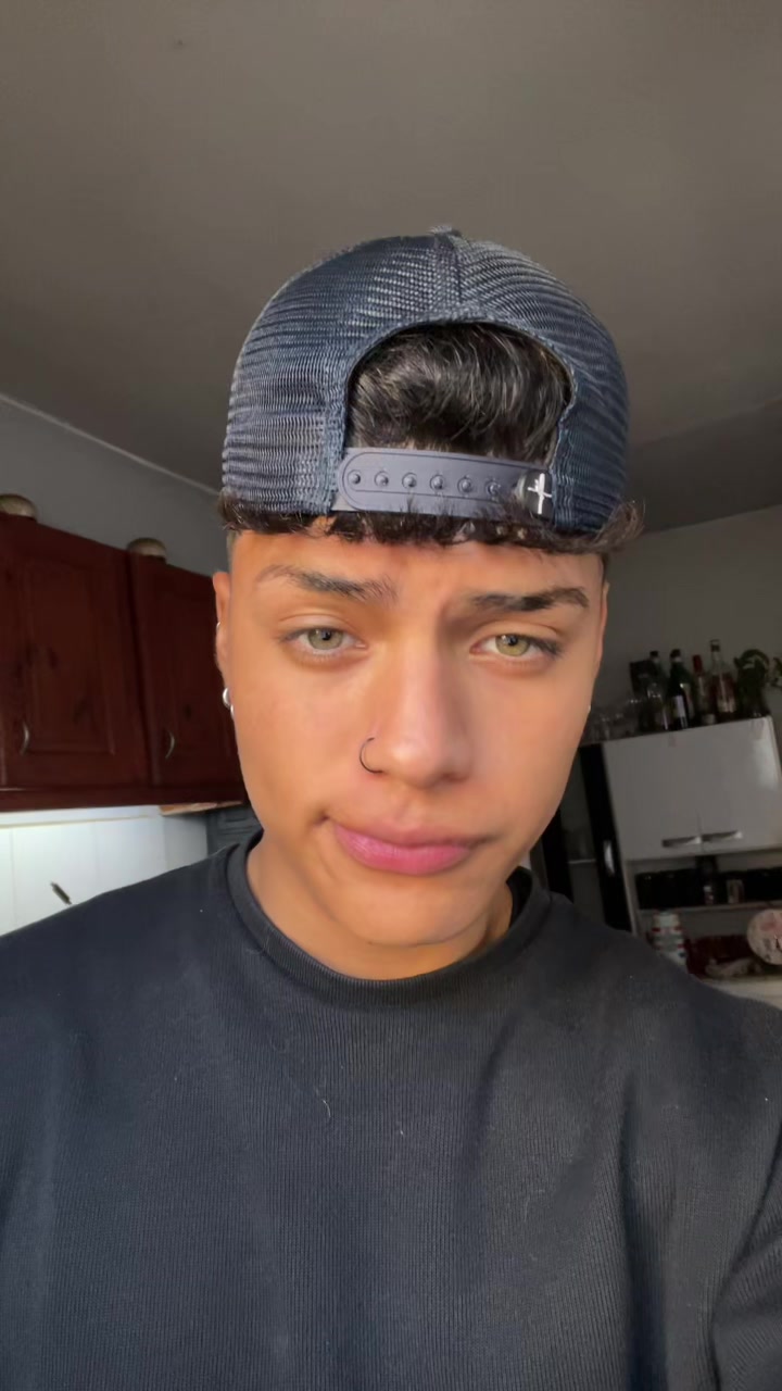 @𝘚𝘢𝘯𝘵𝘪𝘪𝘕𝘵𝘰𝘰