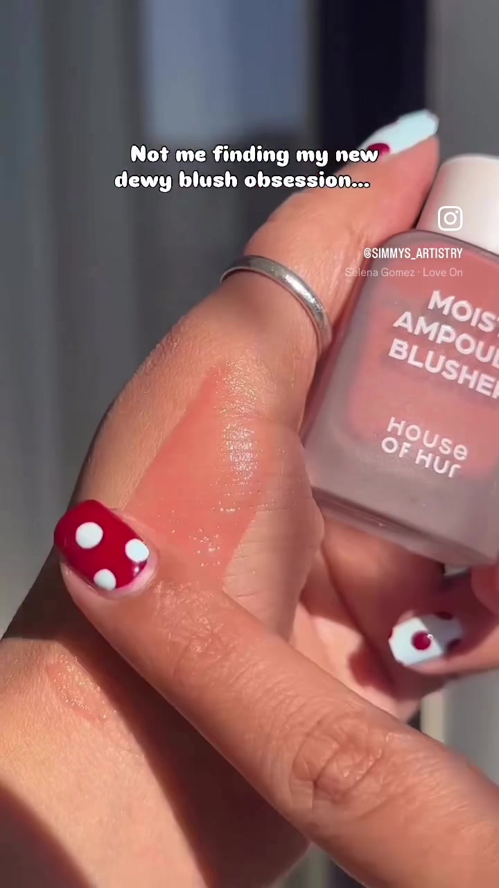 @Simmy | Beauty Content Creator