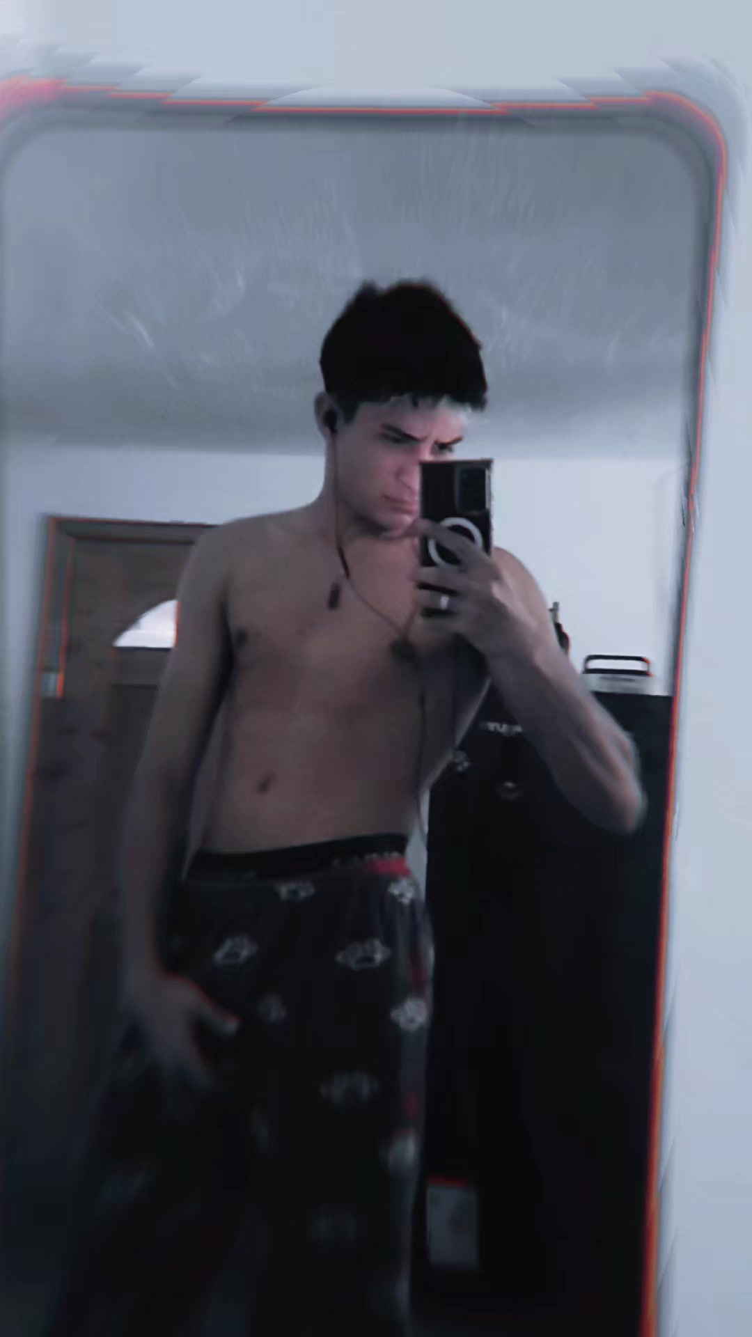 @YostinJ