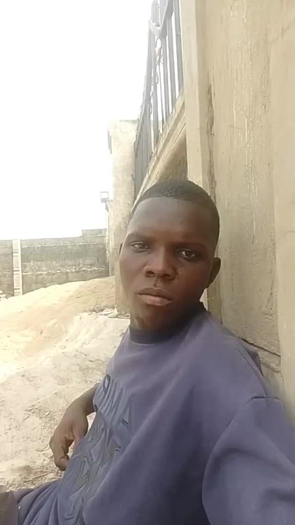 @user2272387625711