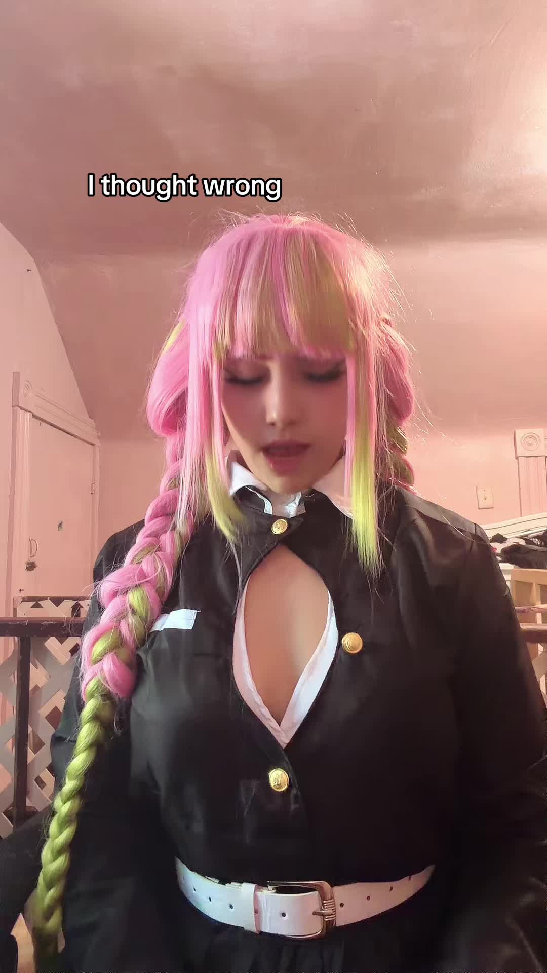 @Goth_latina