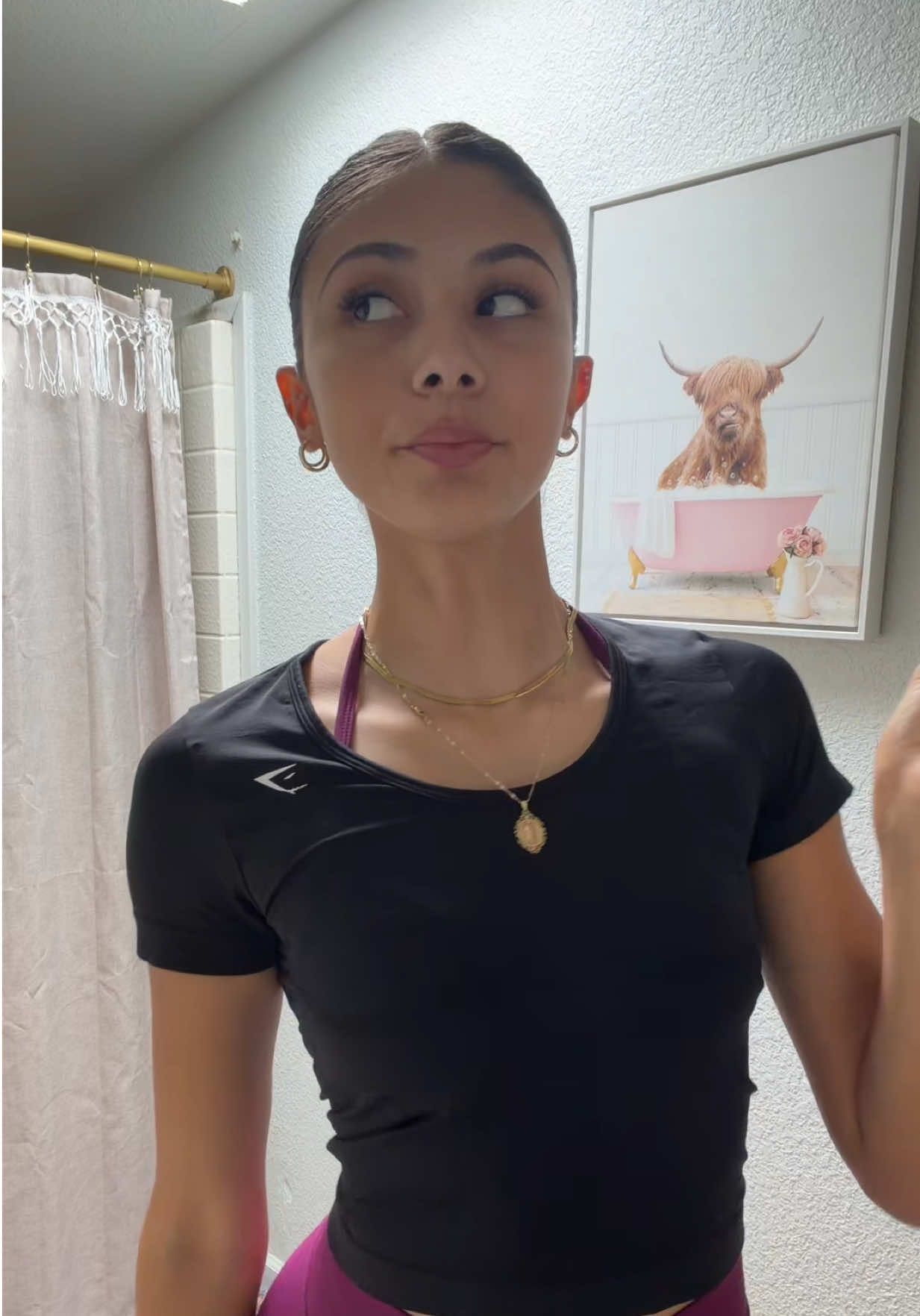 @aliyagibsonn