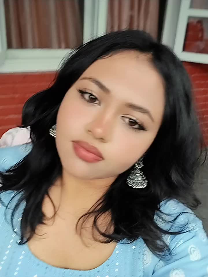 @Bhurkiii👀