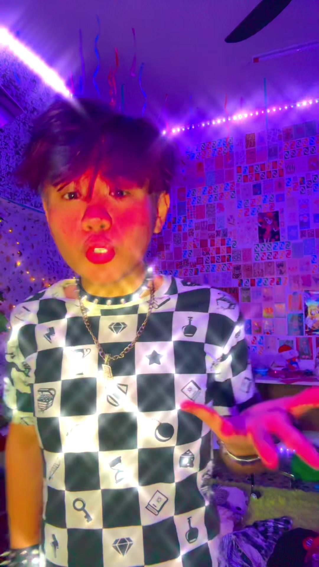 @๐ญ๐๐๐๐ ๐ฆขโจ
