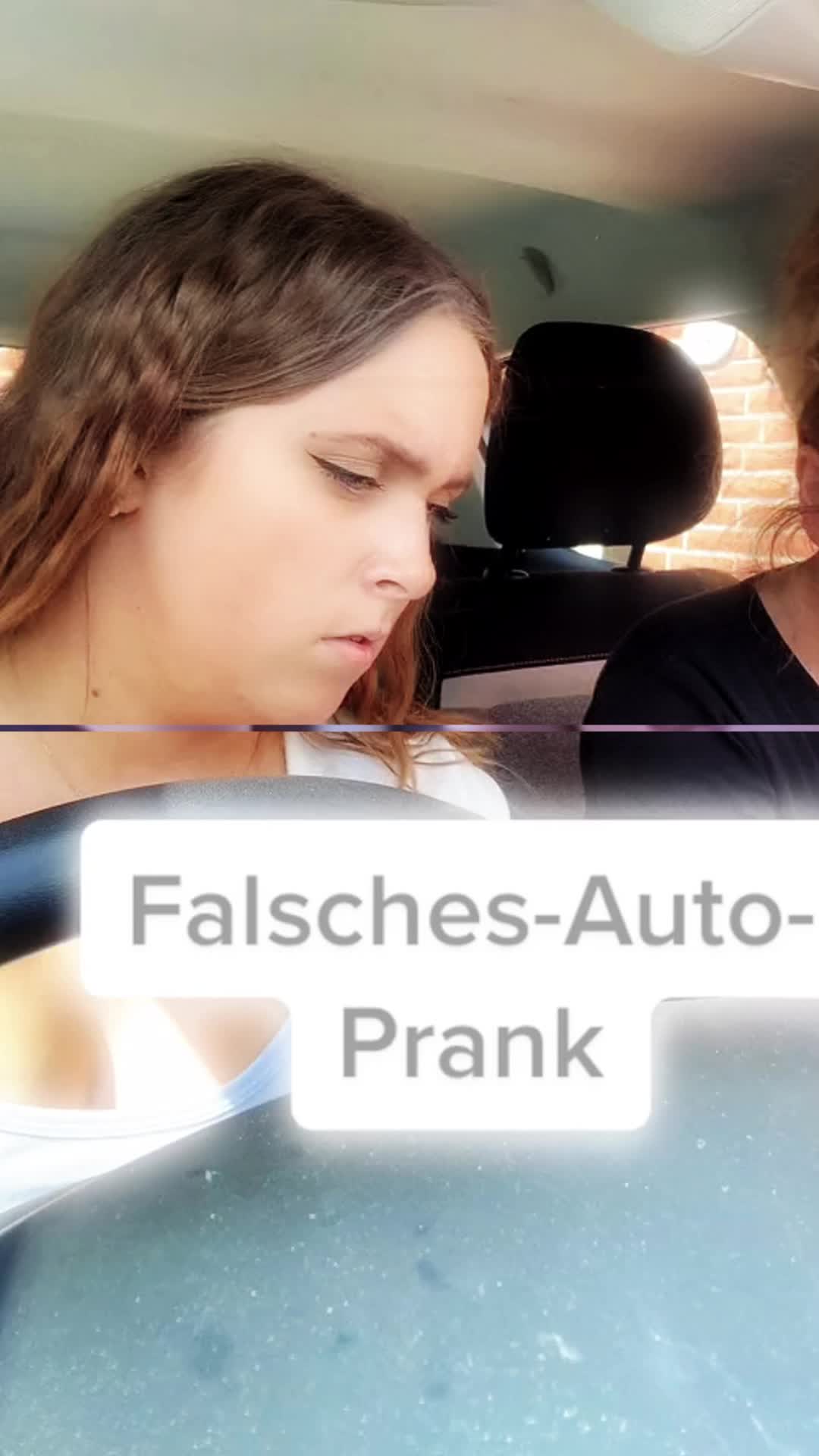 @user24171382481403