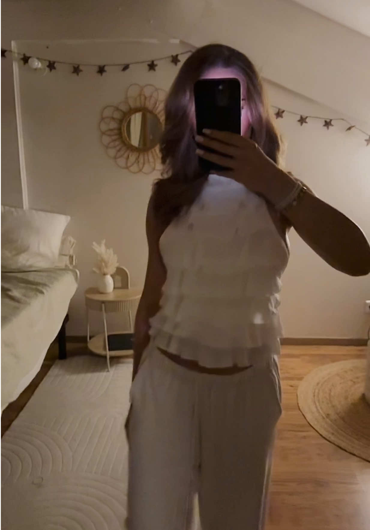 @𝑳𝒆́𝒂𝒏𝒏𝒆