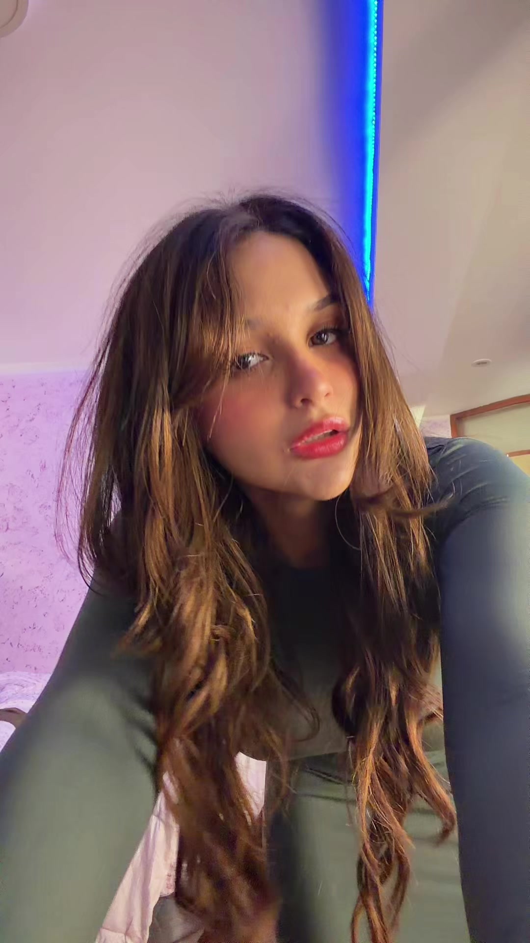 @Mercedesns