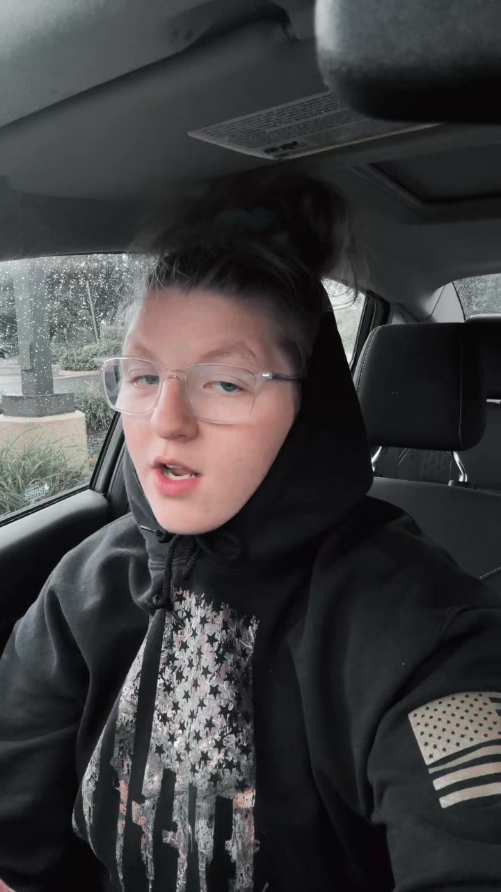 @duhitzemily22_