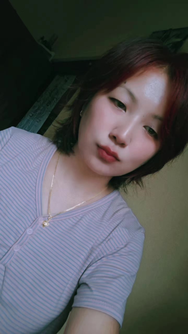 @LaKsH-me🤭🫶