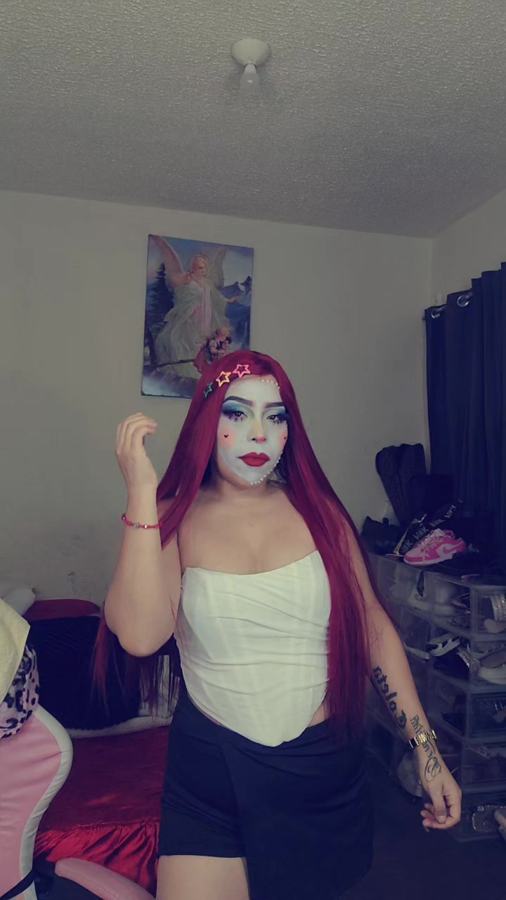 @Jey🍒🧬