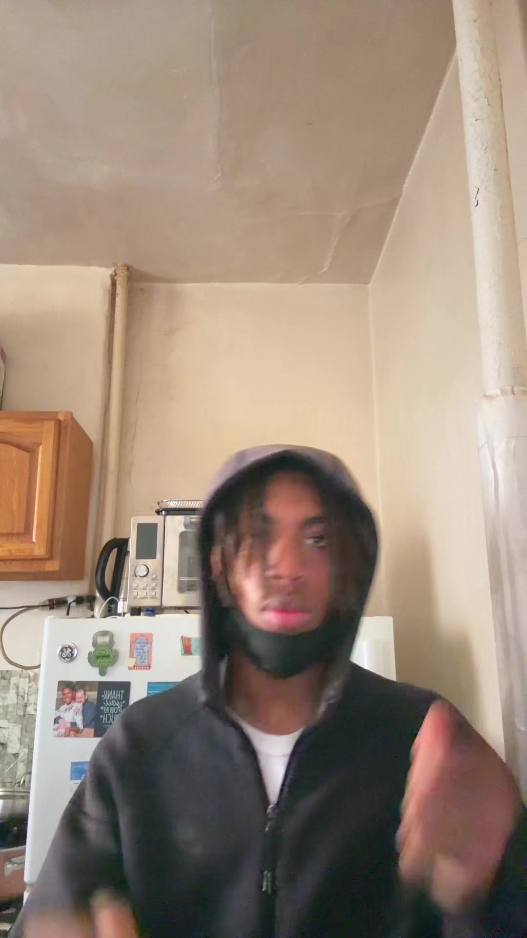 @Glitchy 🚶🏽&zwj;♂️..