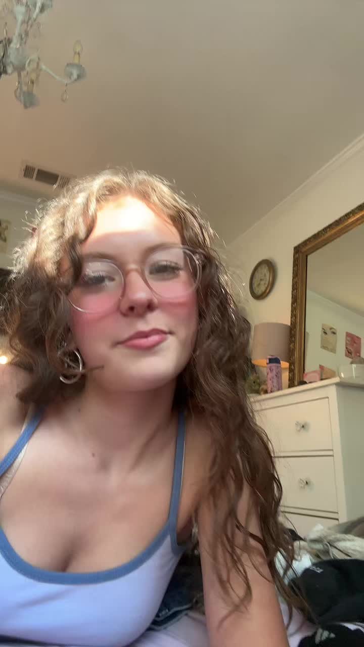@marls 🍑🍍🍉🍎🥭🍏🫐🥝🍓🍊🍇