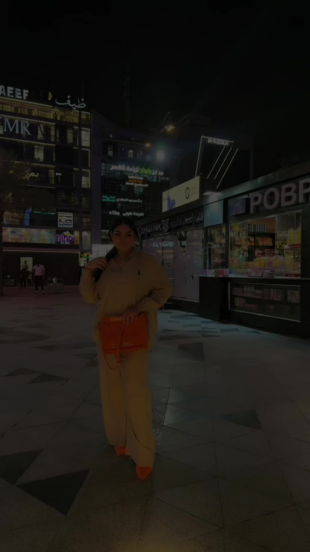 @عسل 🍯