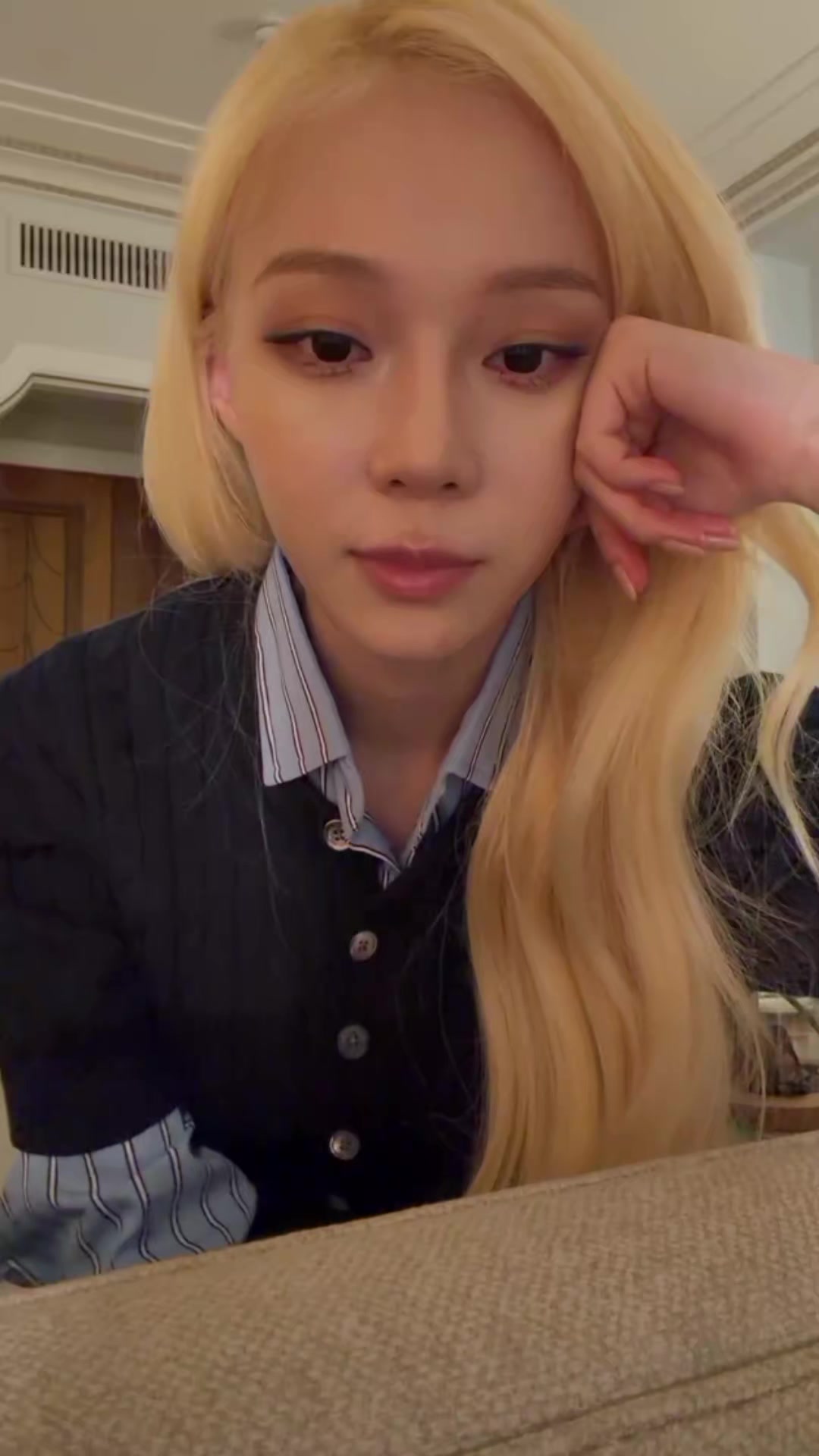 @Zurae