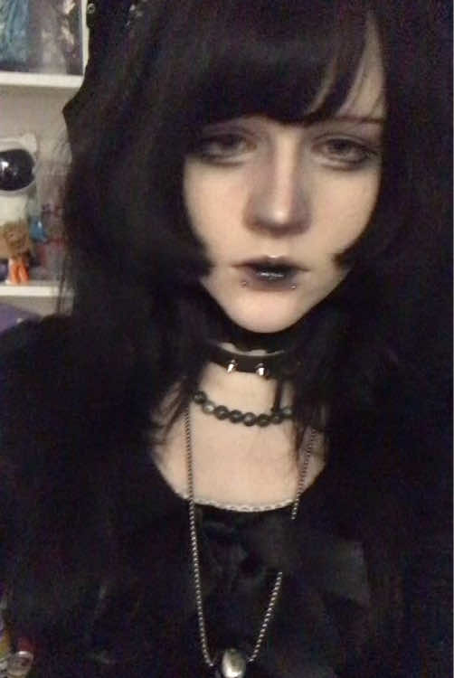 @✞☠︎ 𝕸𝖎𝖒𝖆(◡‿◡✿) 餅⋆˚✿˖° ༺♱༻