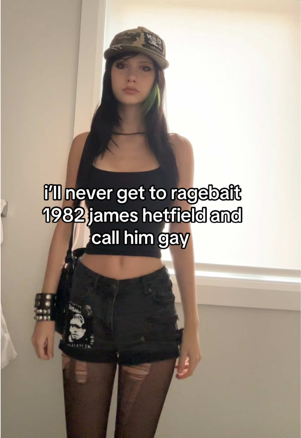 @OLIVIA🦇