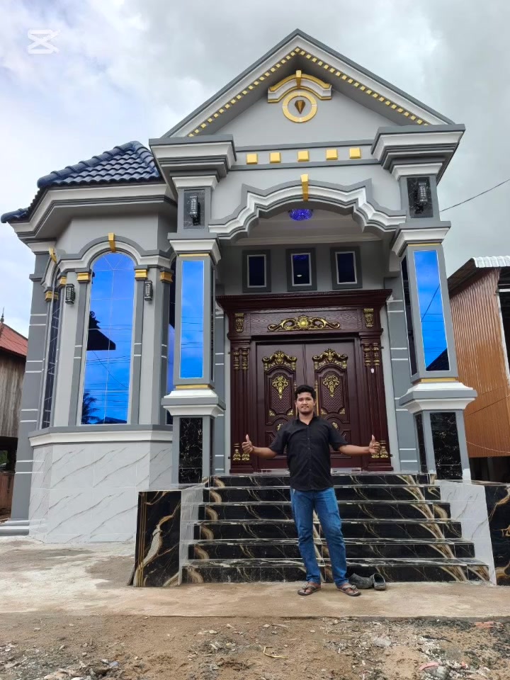 @ពូធឿន SR