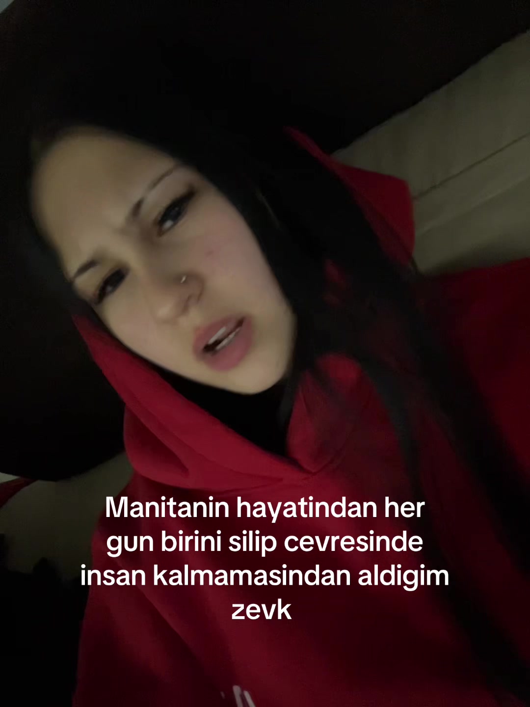 @Aylin Erdem