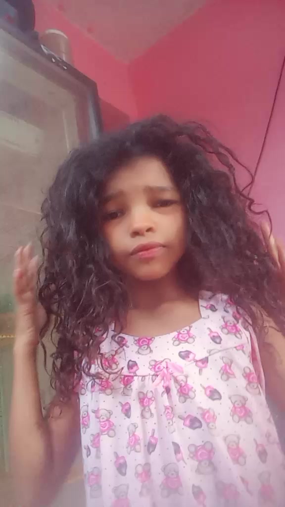 @luizinha♡◇♧♤