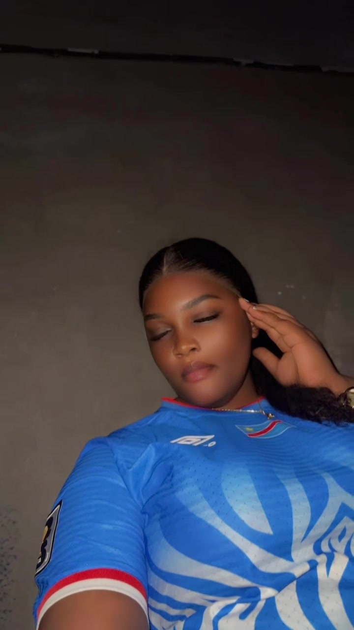 @Ak🧬🤍🧸🇨🇩