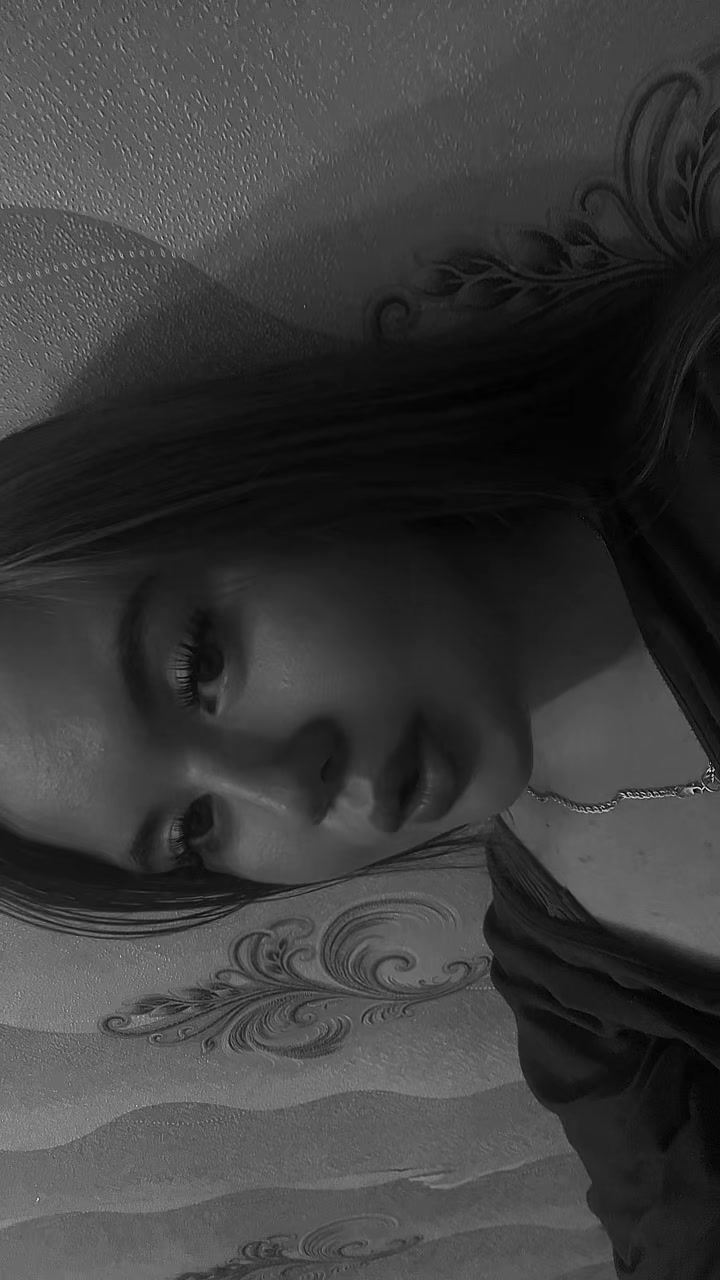 @𝓟𝓸𝓵𝓲𝓷𝓪🦊💋