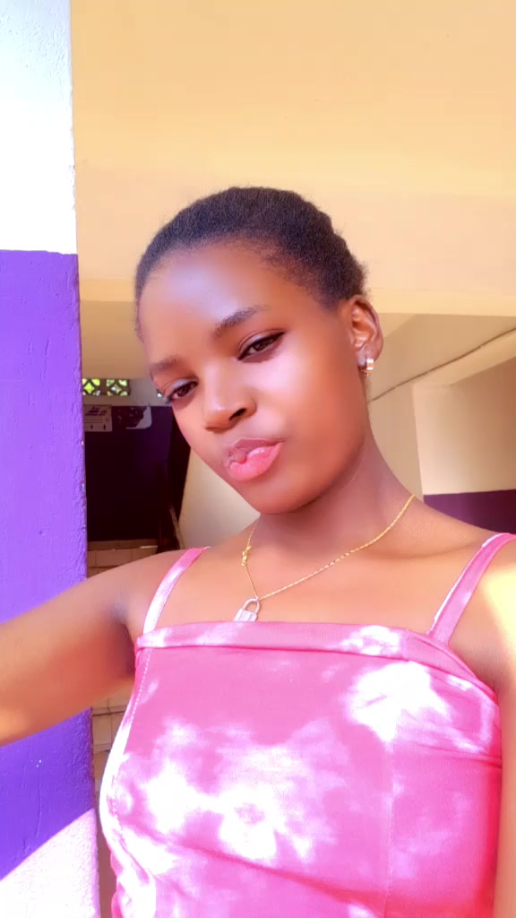 @💝 Th&pound;r@pist🥰❤📌📌💫