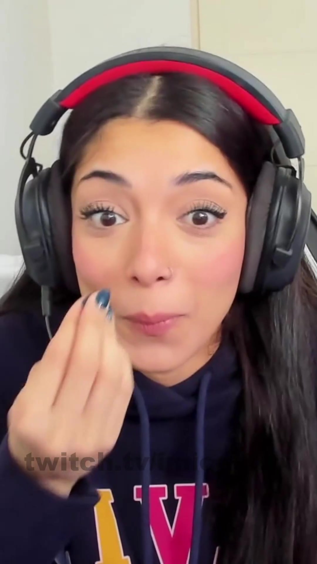 @Micaela