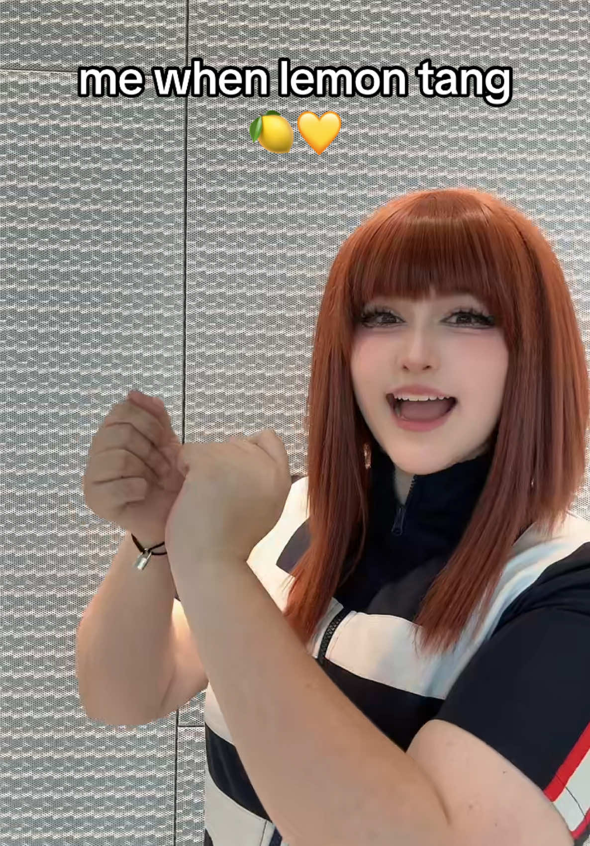@AndeCosplays
