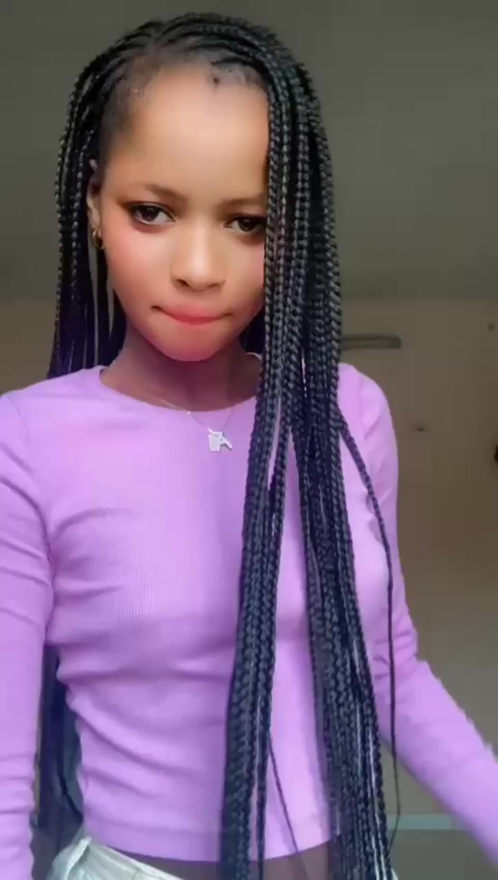 @ayoungom44