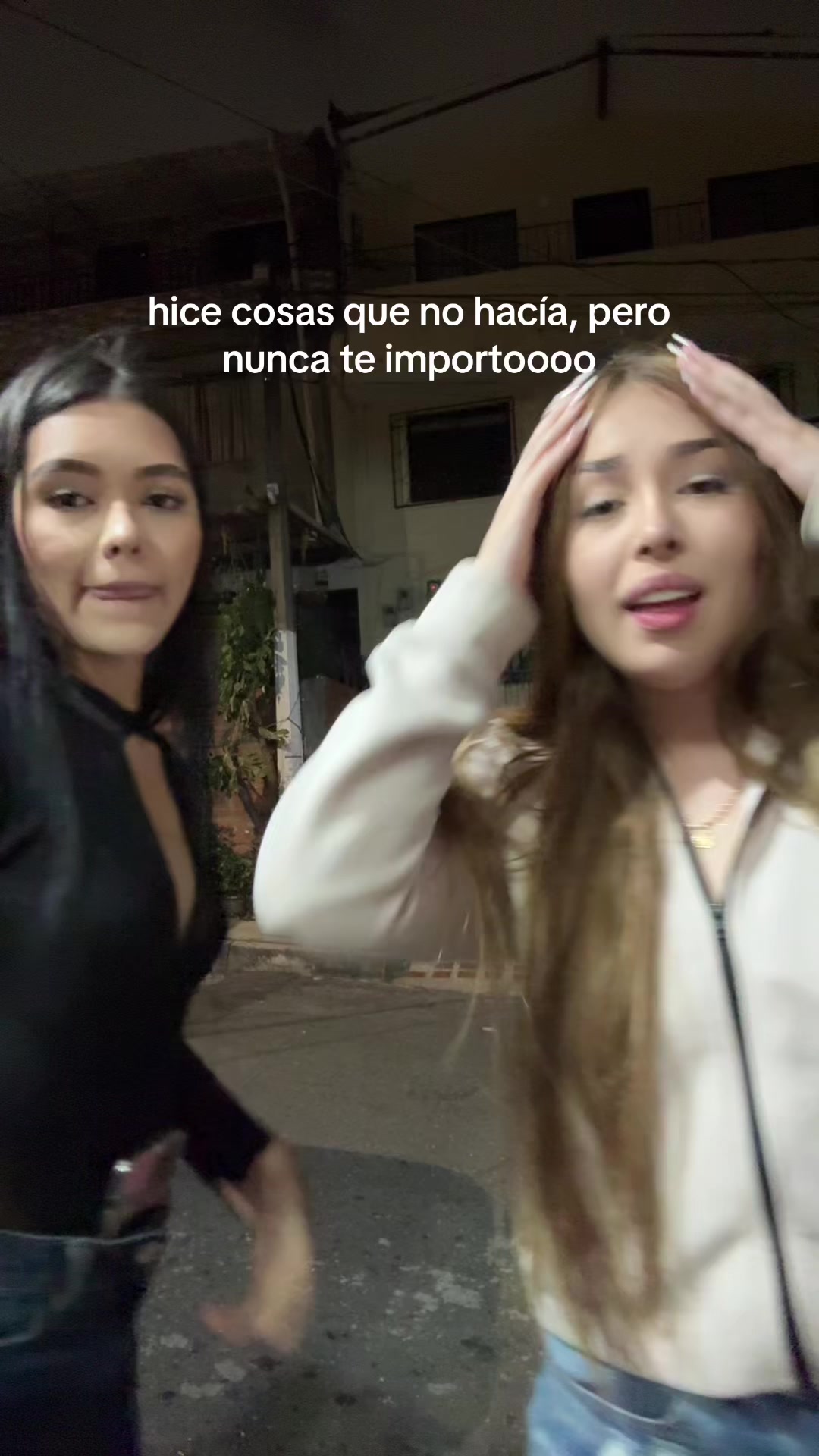 @Ana Acosta