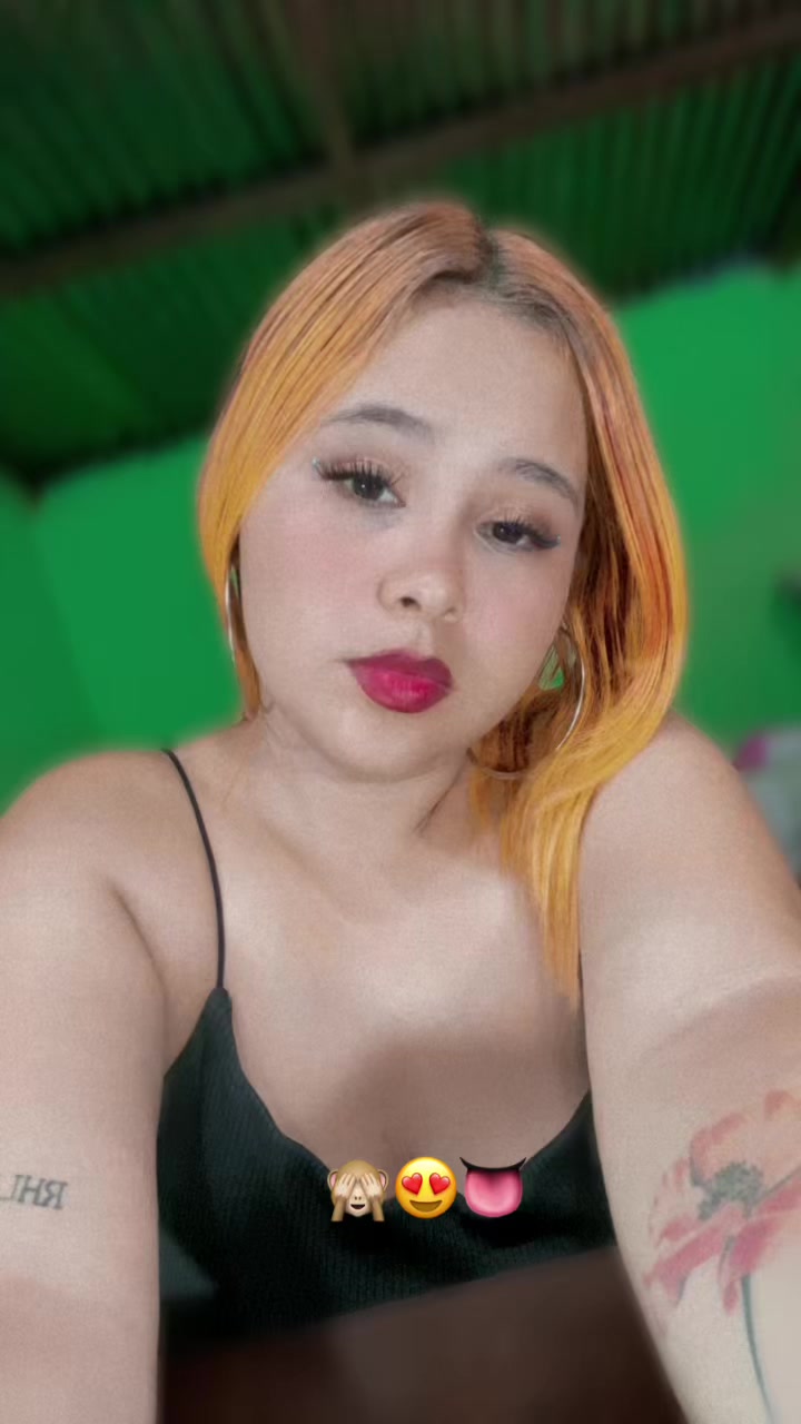 @Ale🍓🕷️❤️