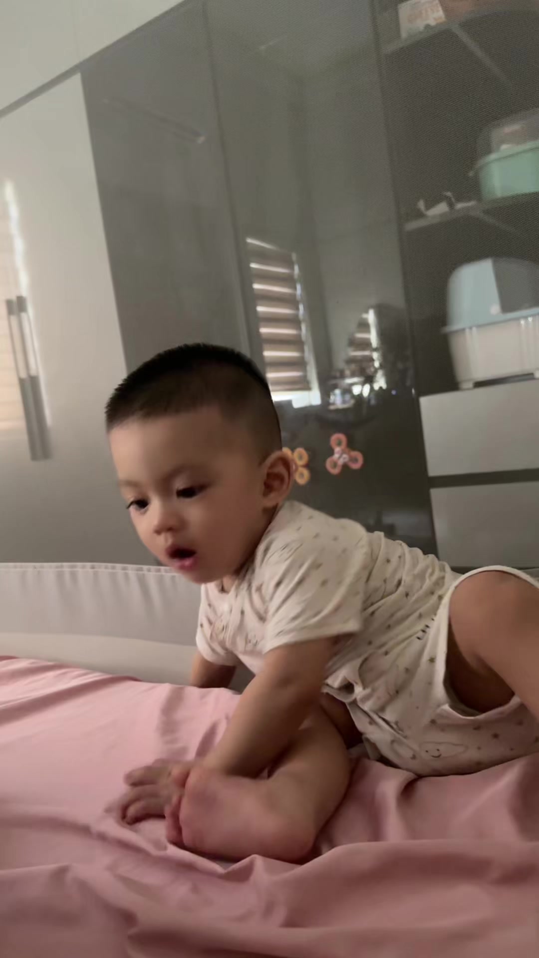 @Mẹ Em Bột ( Ngọc Abi )