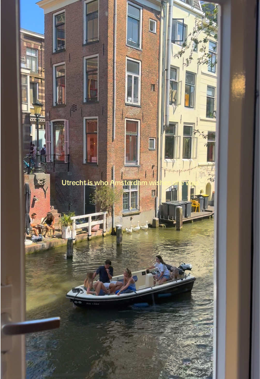 @Meg  |  Travel 🧳 ✈️ 🗺️