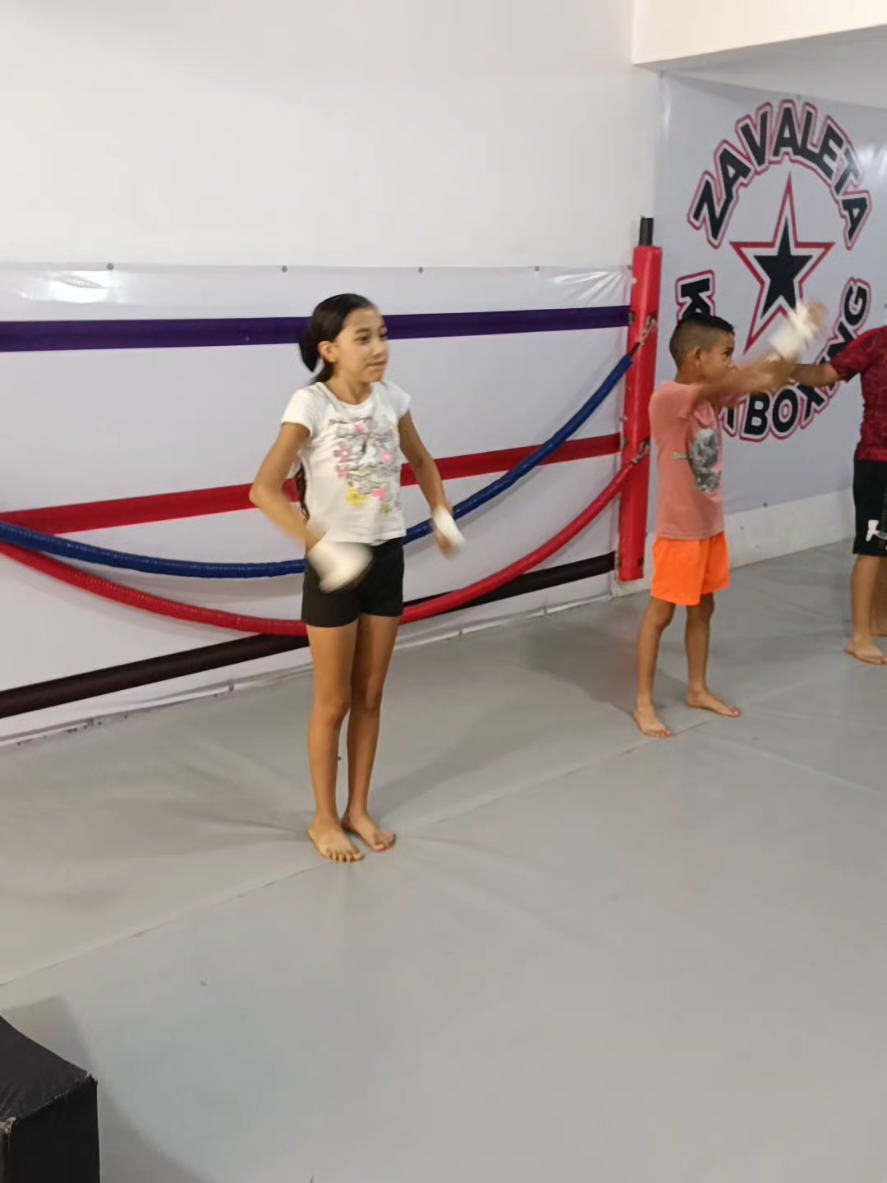 @ZavaletaKickboxing_mma