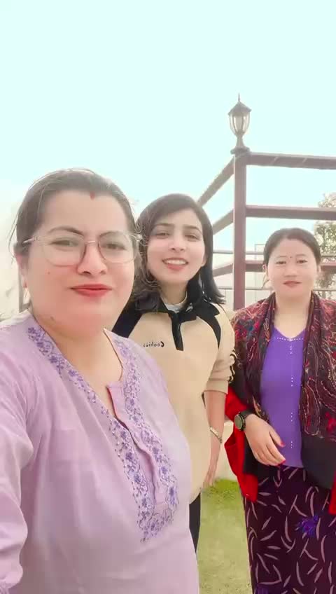 @China Gurung