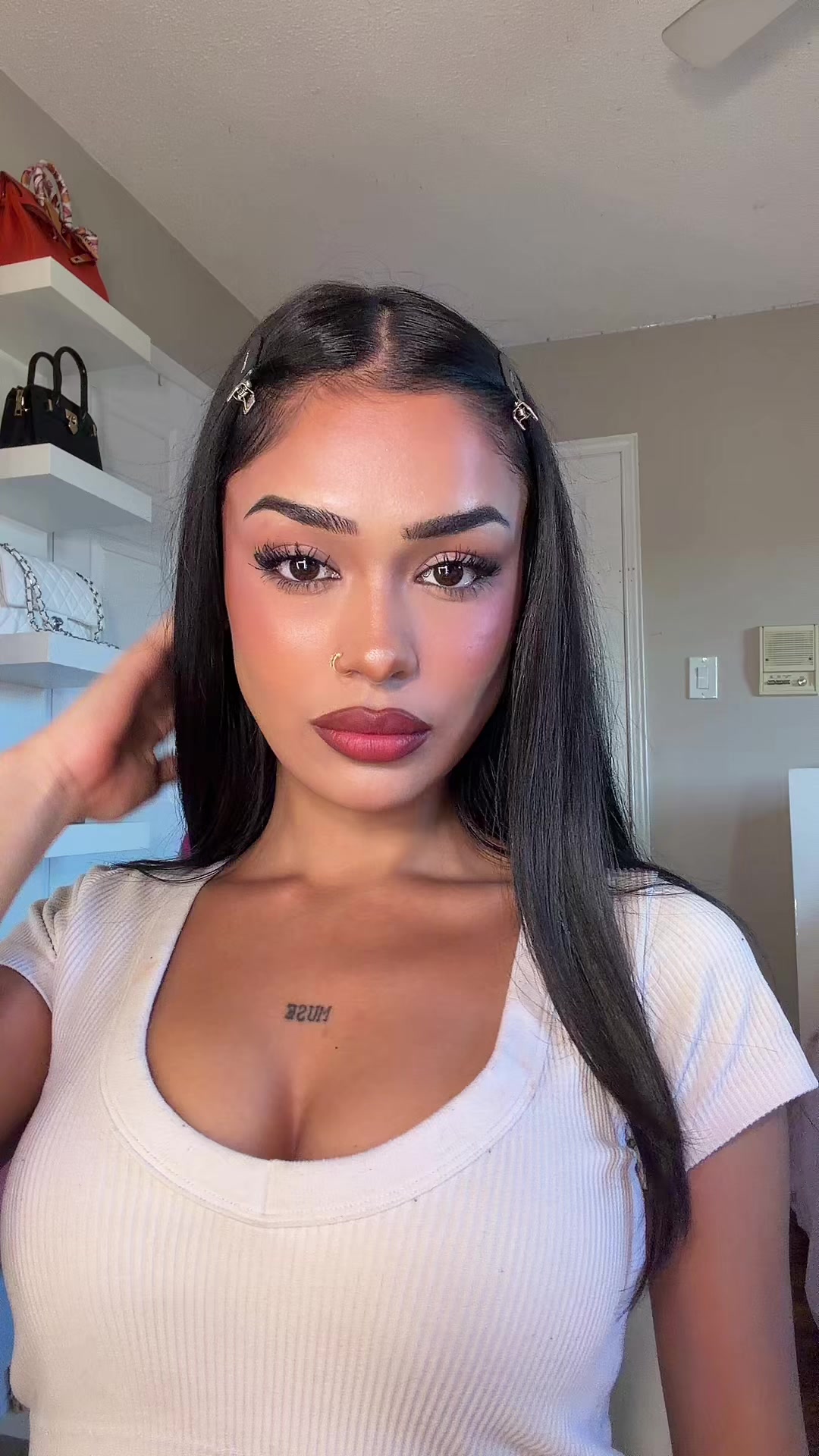 @Divya 🫧