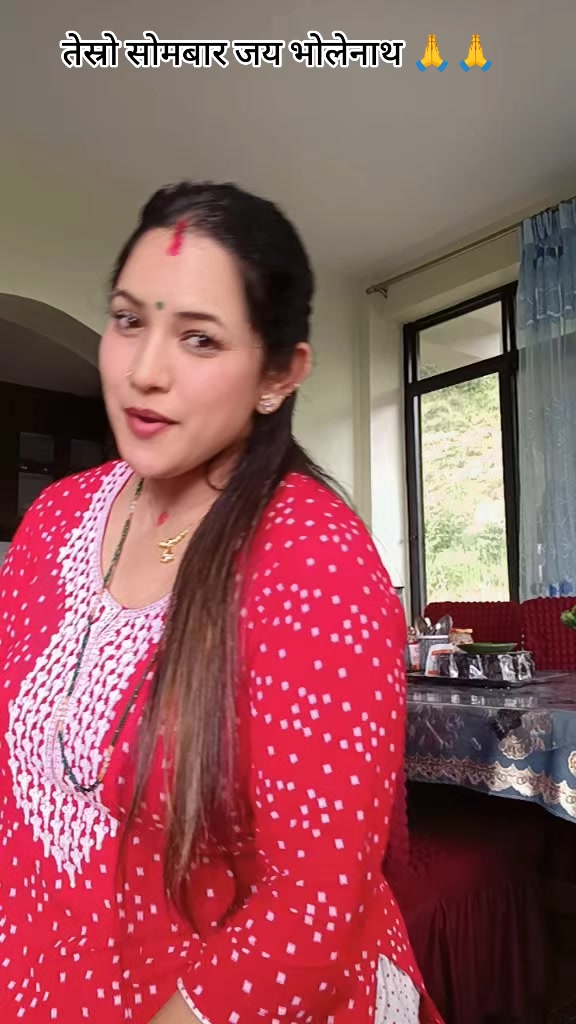 @Indira pokhrell (K c)