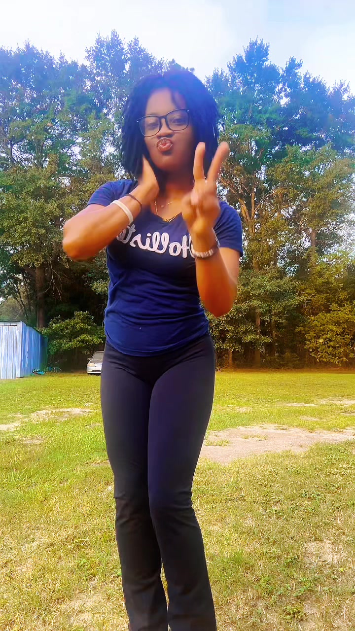 @🦌Shaquania Victoria ✨💕