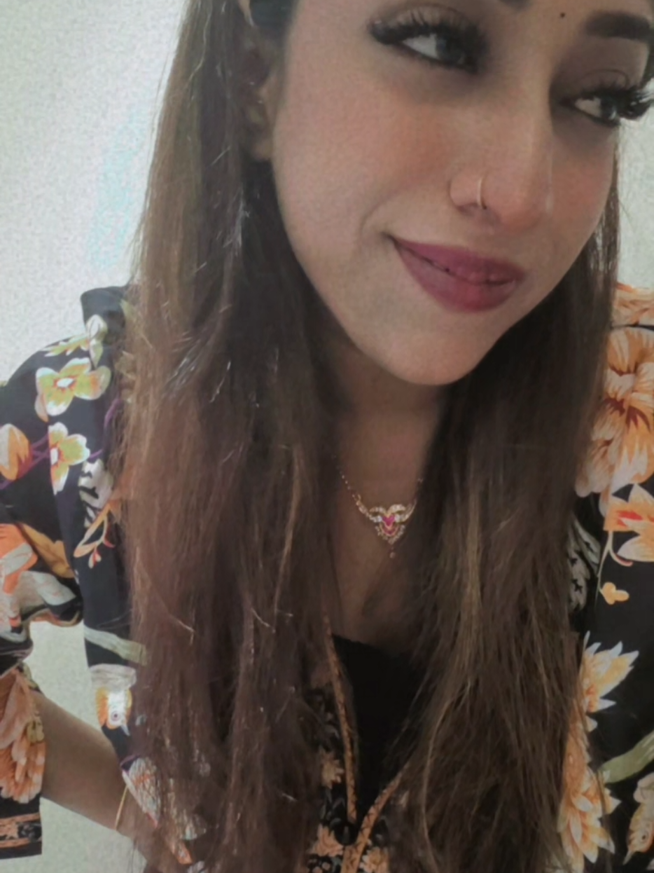 @✨️🦋 ماليني 🦋✨️