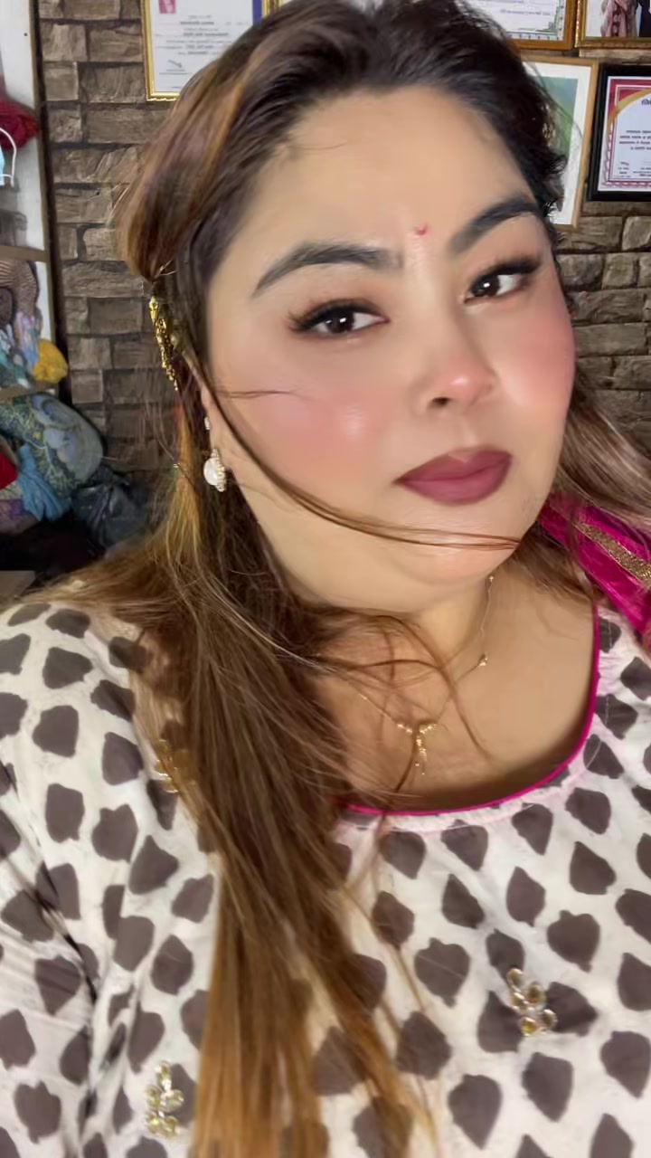 @Make up by Rosta (🌹ta)
